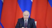Für Wladimir Putin gibt es eine weitere Hiobsbotschaft: Eine russische Paraffinfabrik soll in Flammen aufgegangen sein.