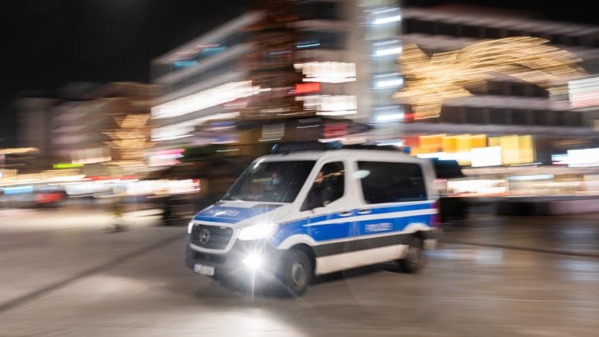 Trotz B&ouml;llerverbot hatten Polizei und Rettungskr&auml;fte in der Silvesternacht 2021/22 einige Eins&auml;tze zu absolvieren. (Foto)