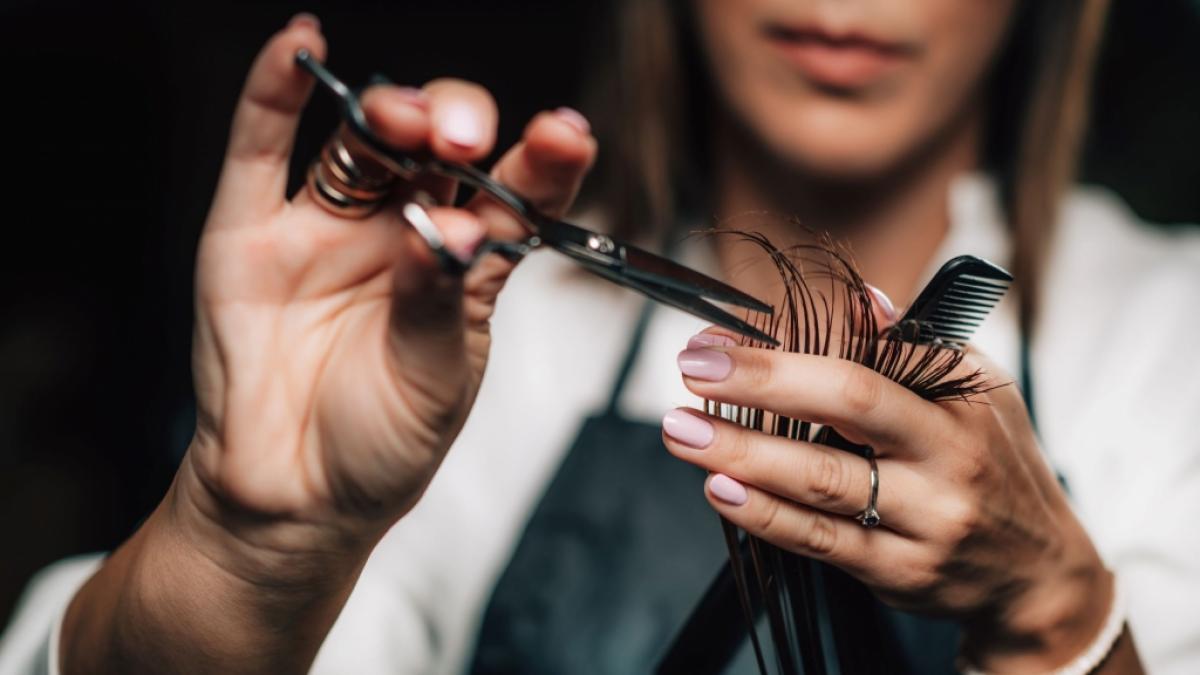 Der Friseurbesuch wird teurer. (Symbolfoto) (Foto)