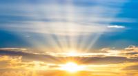 Deutschland darf sich auf ein warmes und sonniges Wochenende freuen. Nur in wenigen Regionen drohen Regen und Gewitter.