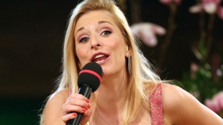 Ein echter Augenschmaus: Stefanie Hertel.
