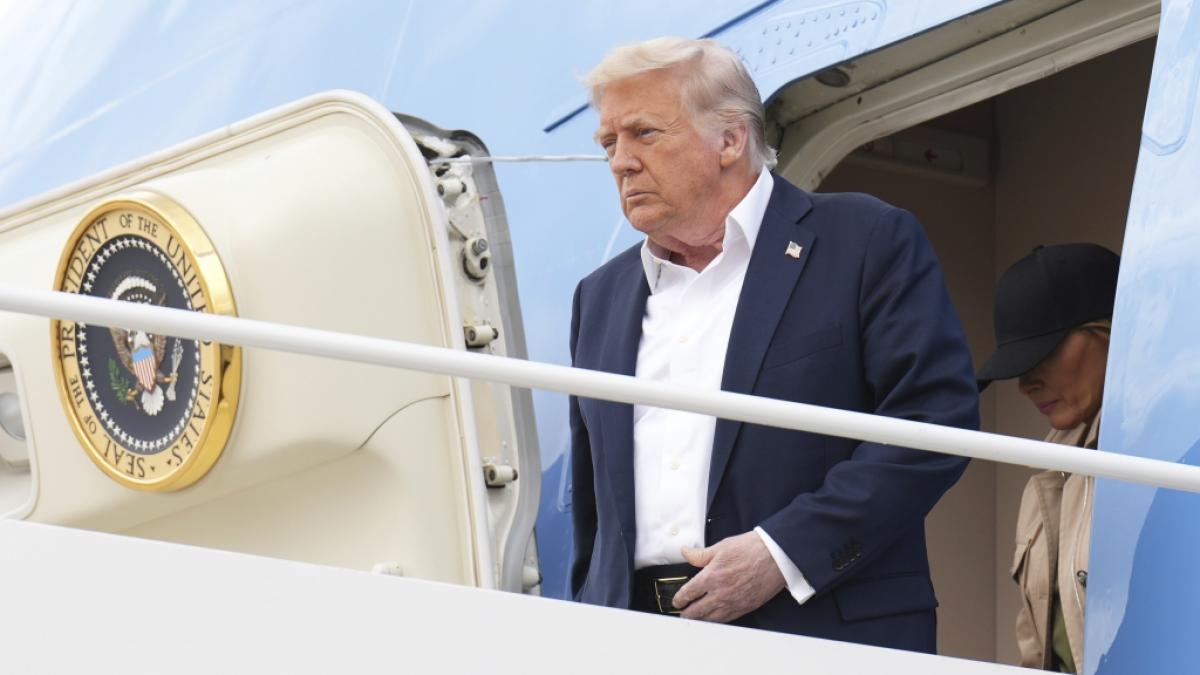 Der Einsch&auml;tzung eines Ex-Geheimdienstchefs zufolge ist Donald Trump zum pers&ouml;nlichen Spielball von Wladimir Putin und zum "Vollidioten" verkommen. (Foto)