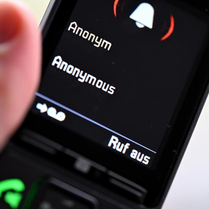 Derzeit häufen sich Anrufe von unbekannten Nummern - oft stammen sie aus Callcentern im Ausland.