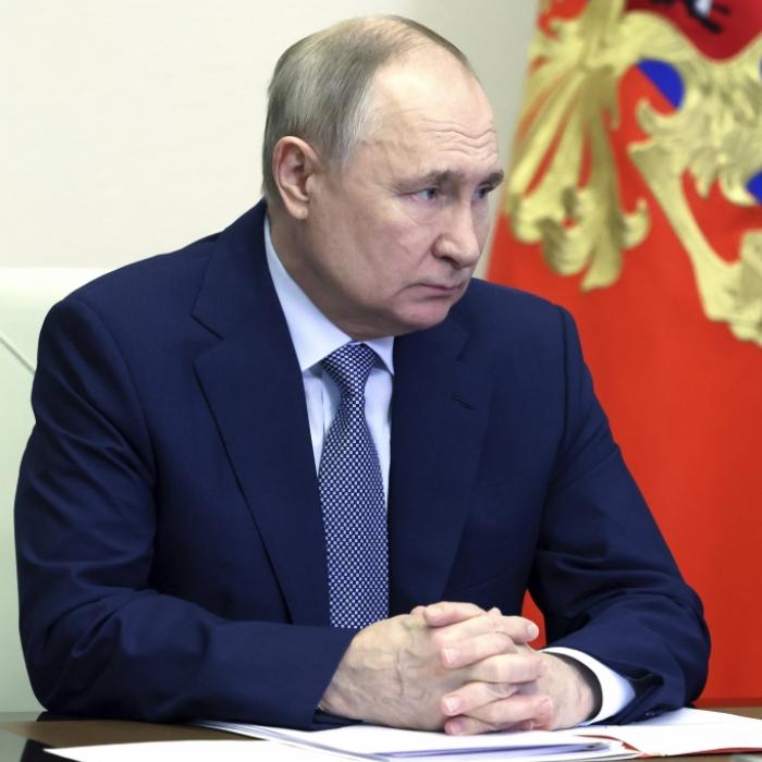 Soldaten, Panzer, Flugzeuge, Schiffe - So viel Feuerkraft hat Putin noch