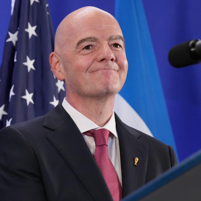 FIFA-Boss will Fußball-WM verscherbeln - und Trump hat seine Finger im Spiel