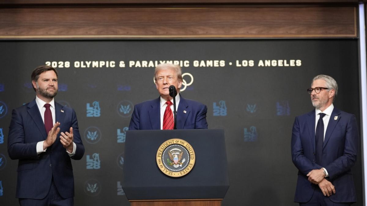 Donald Trump: Vergleicht Attentatsversuch auf ihn mit dem Schicksal von Kriegsveteranen. (Foto)