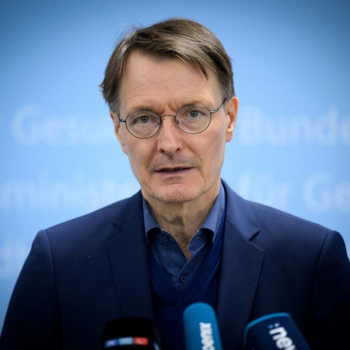 Kritik am Ärztestreik: Sollen Beiträge für mehr Honorar steigen? 