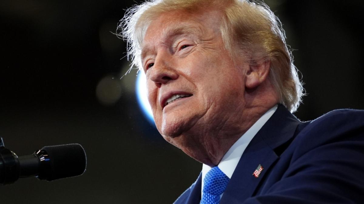 Donald Trump sorgt mit einem Auftritt f&uuml;r wilde Spekulationen. (Foto)
