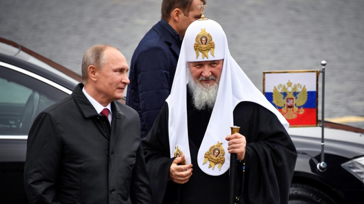 Kyrill I. (r.) unterst&uuml;tzt Wladimir Putins Angriffskrieg gegen die Ukraine. Doch jetzt &auml;u&szlig;ert er erstmals auch Kritik. (Foto)