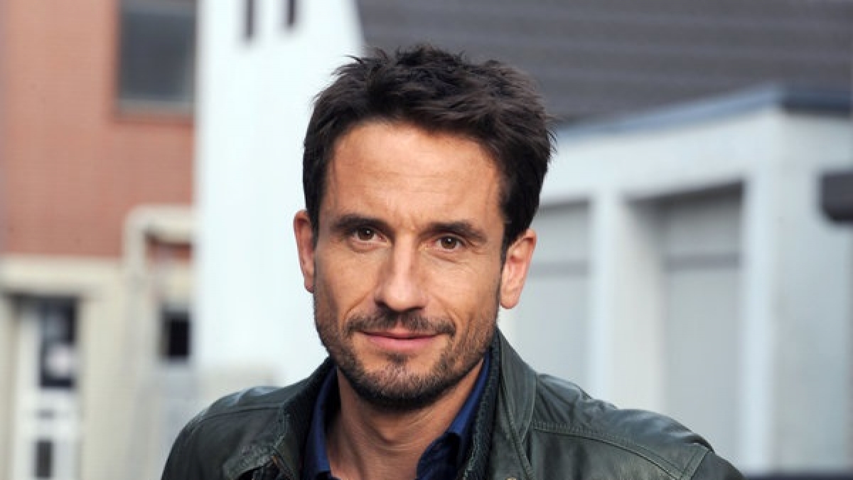 "Man darf alles in Beziehungen", sagt Oliver Mommsen. (Foto)
