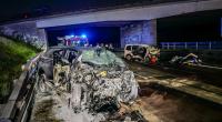 Drei Menschen sind am frühen Sonntagmorgen bei einem Unfall auf der Autobahn 8 bei Pforzheim ums Leben gekommen, darunter der 35 Jahre alte Unfallverursacher.