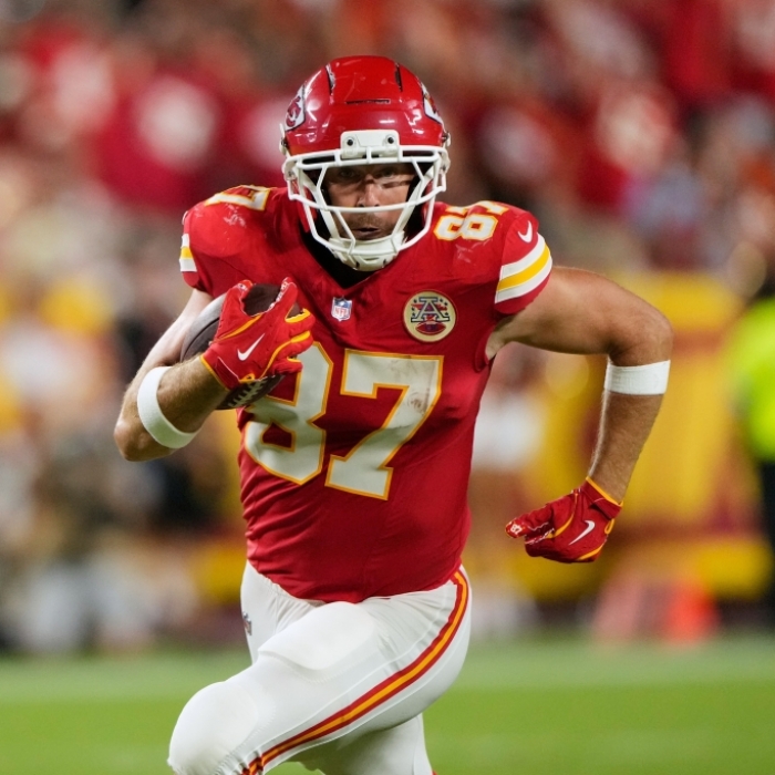Taylor Swift und Travis Kelce während der Bye Week der Chiefs zusammen gesehen