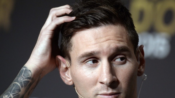 Mit einer schockierenden Aktion nutzt die Terrororganisation ISIS Fußballstar Lionel Messi für ein Drohplakat.