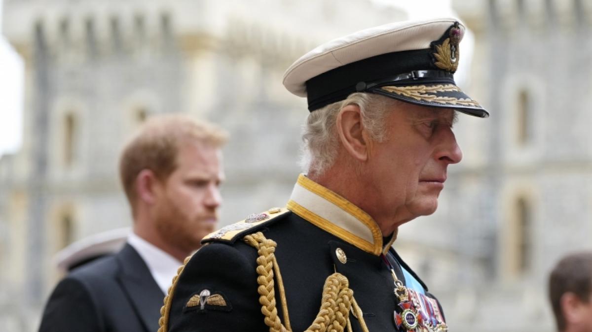 Verweigert K&ouml;nig Charles III. seinen Enkeln die Royals-Titel? (Foto)