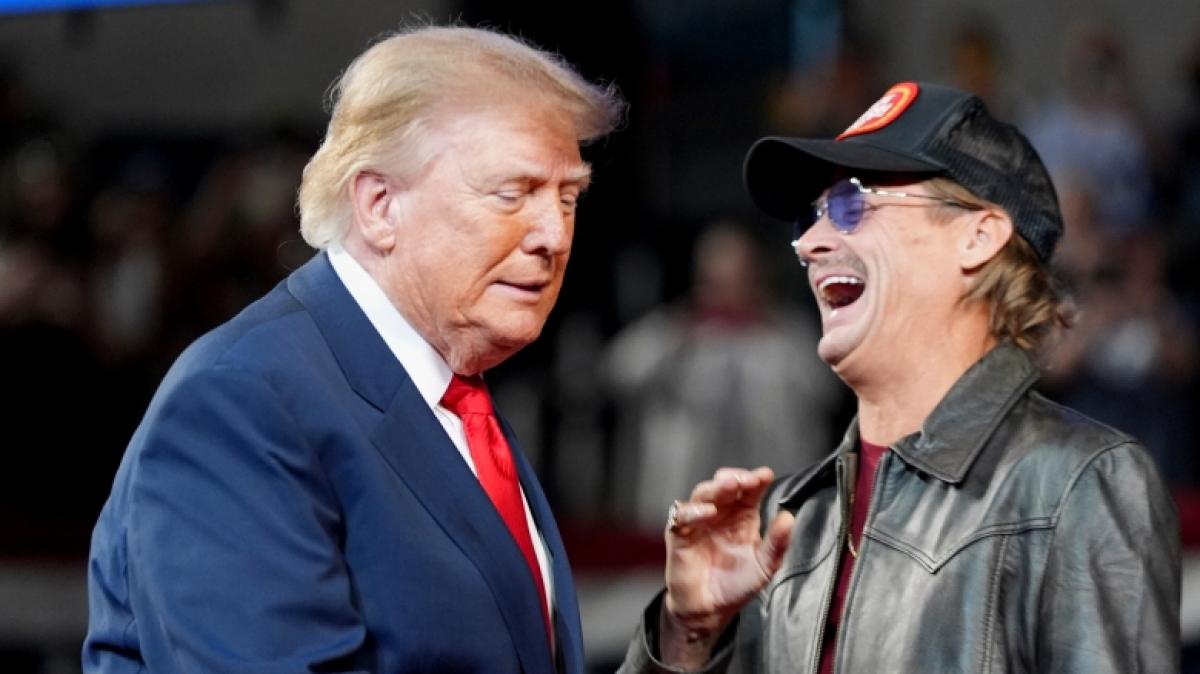 Donald Trump (links) hat im Netz eine B&uuml;rgerkriegs-Warnung von Kid Rock geteilt. (Foto)