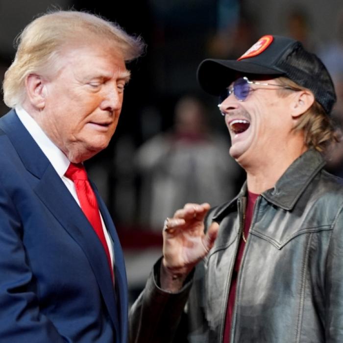 Donald Trump (links) hat im Netz eine Bürgerkriegs-Warnung von Kid Rock geteilt.