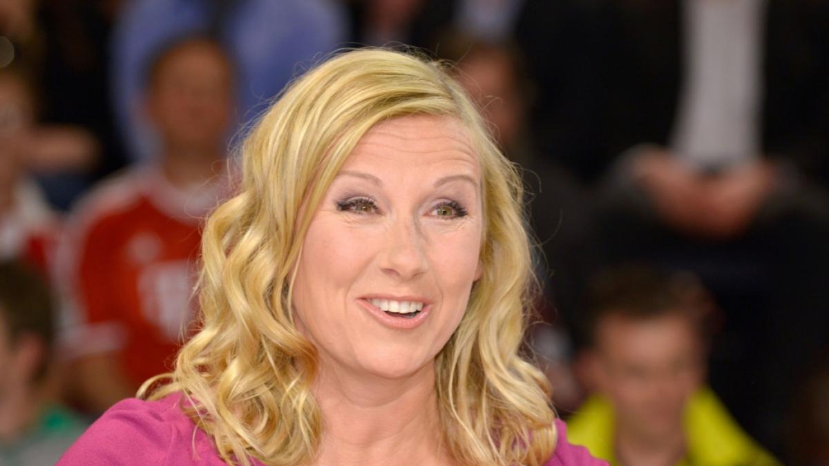Andrea Kiewel schmei&szlig;t am 7. August eine Sommerparty im "ZDF-Fernsehgarten". (Foto)