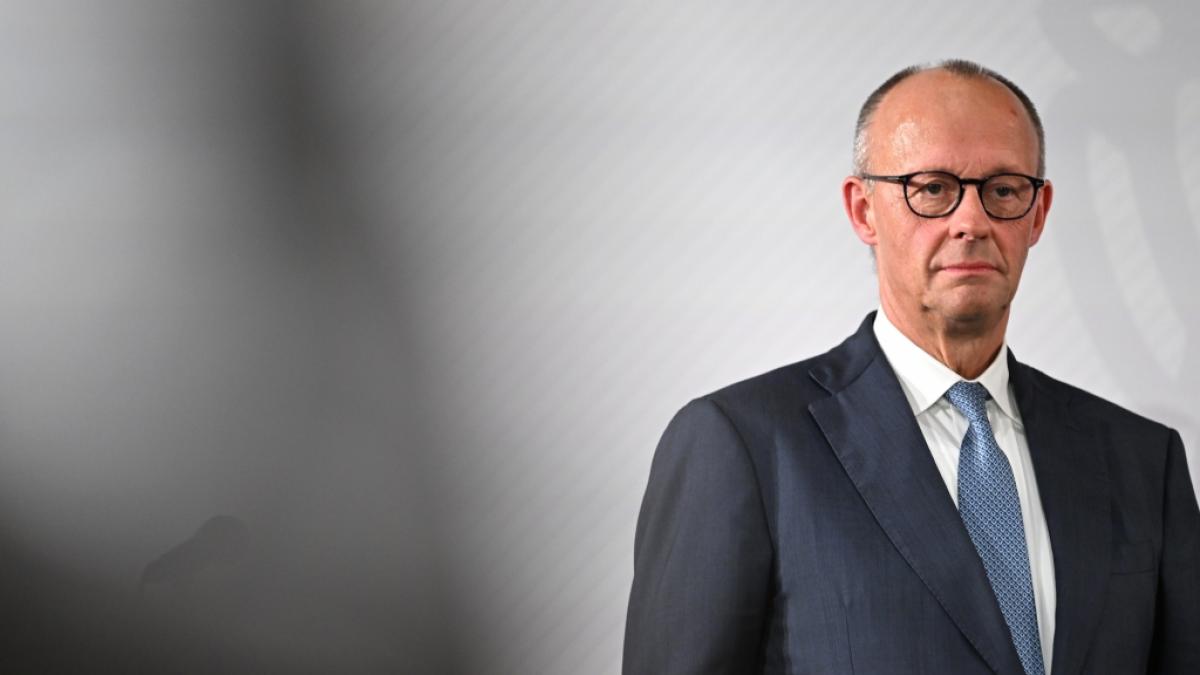 Friedrich Merz muss einen weiteren Umfrage-D&auml;mpfer verkraften. (Foto)