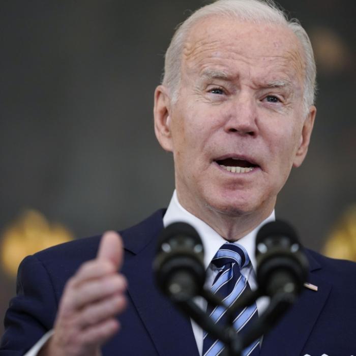 Bizarre Theorie um Joe Biden! Kopfverletzung als Ursache für verwirrte Auftritte?