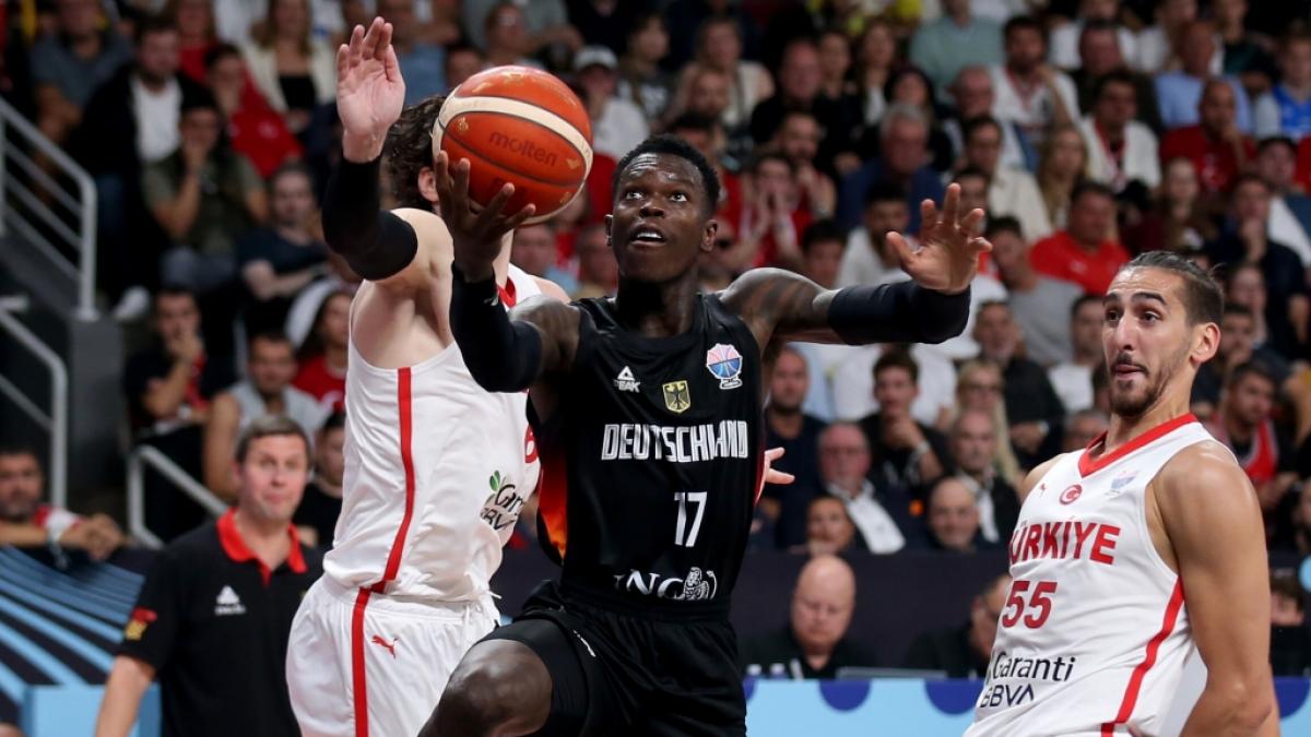 Die deutschen Basketballer haben sich mit Superstar Dennis Schr&ouml;der den EM-Titel gesichert. (Foto)