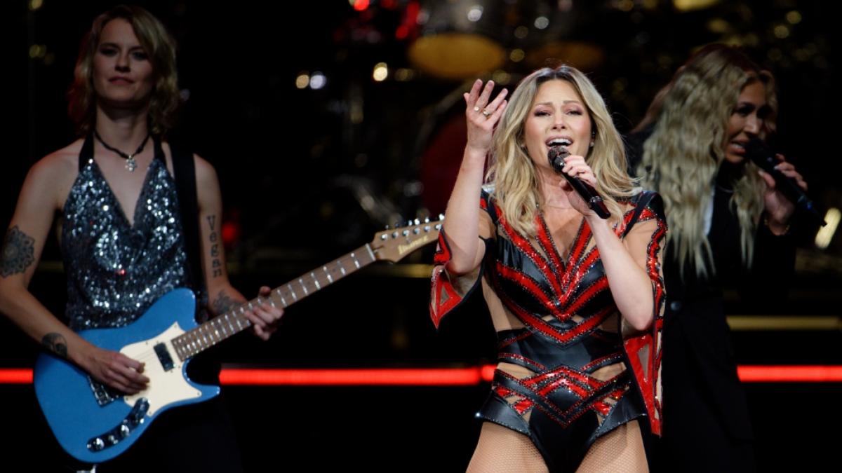 Helene Fischer hat das letzte Konzert ihrer gro&szlig;en "Rausch"-Tour gegeben. Dabei flossen Tr&auml;nen. (Foto)