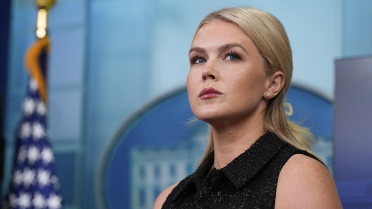 Karoline Leavitt (28) geht als die j&uuml;ngste Pressesprecherin des Wei&szlig;en Hauses in die Geschichte ein. (Foto)