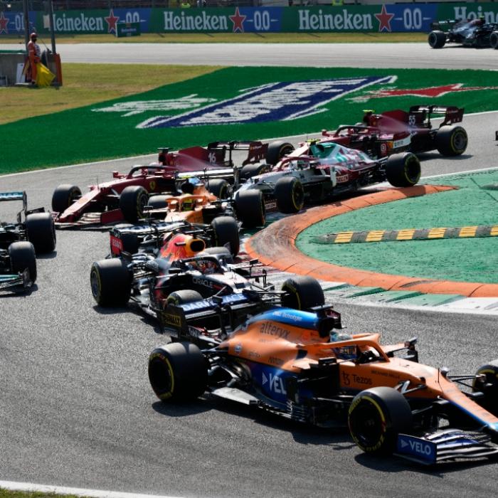 Hamilton nach Sieg beim Russland-Grand-Prix wieder WM-Führender