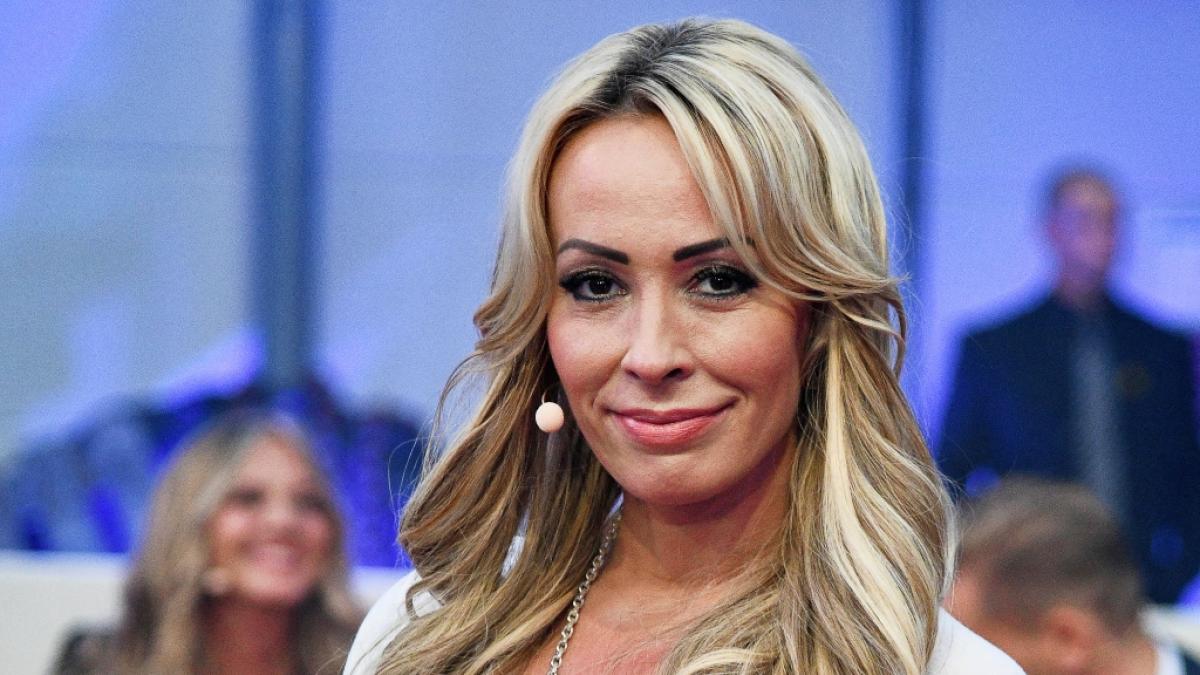 Cora Schumacher zeigt sich auf Instagram als kleines M&auml;dchen. (Foto)