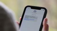 Aktuell sind Phishing-SMS im Namen der Volksbank Raiffeisen Bank im Umlauf. (Symbolfoto)