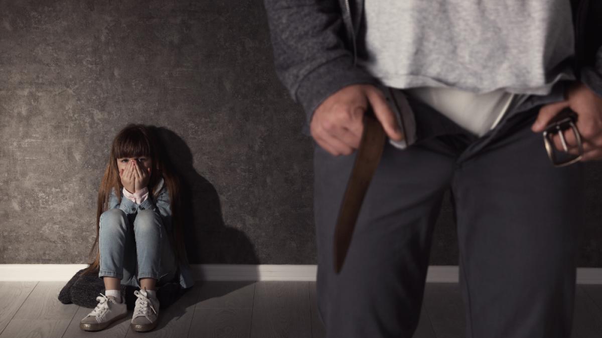 Manchester: Drei minderj&auml;hrige M&auml;dchen wurden via Facebook angelockt und vergewaltigt. (Symbolbild) (Foto)