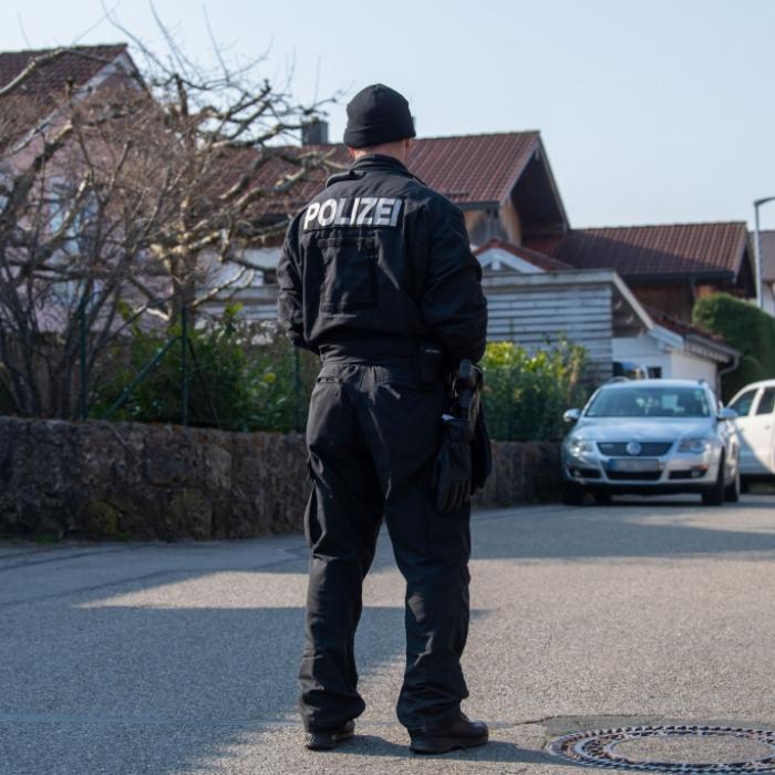 Bundespolizistin erschießt Töchter und sich selbst
