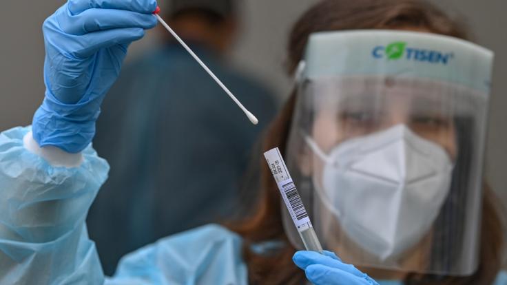 Die Zahl der registrierten Coronavirus-Neuinfektionen bewegt sich auch am 8. September 2020 im Bereich von 1.500 Fällen.