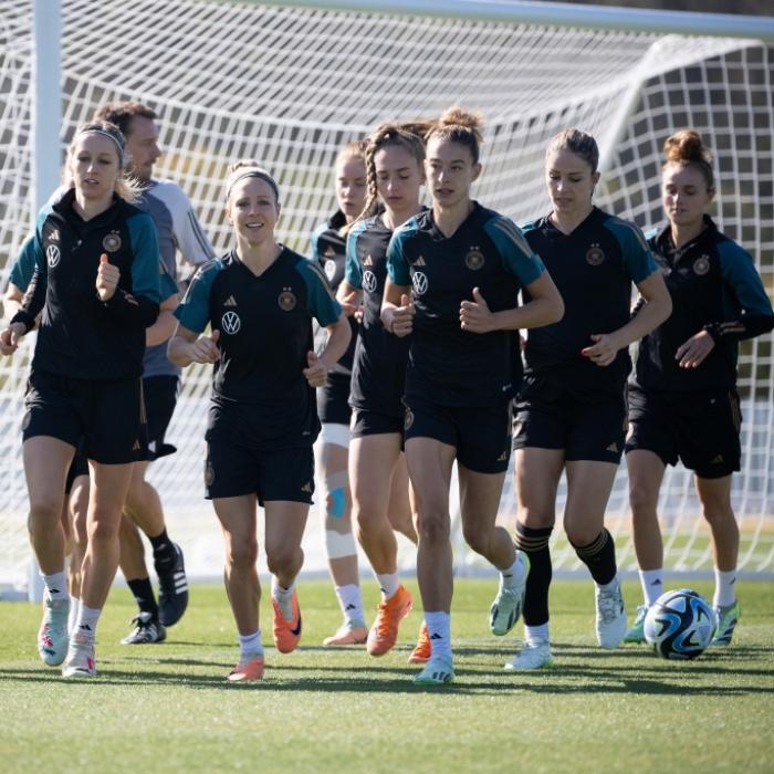 DFB-Stars immer beliebter! So viel Geld gibt es für Popp, Oberdorf und Co.