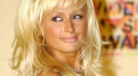 Auch bei Paris Hilton wird immer wieder über eine Essstörung gemunkelt. Eins steht fest: Etwas mehr auf den Knochen würde dem It-Girl nicht schaden.