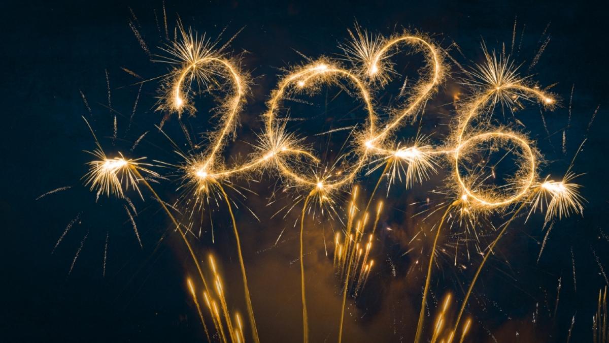 Neujahrsgr&uuml;&szlig;e verschicken die meisten per WhatsApp und Co. (Foto)