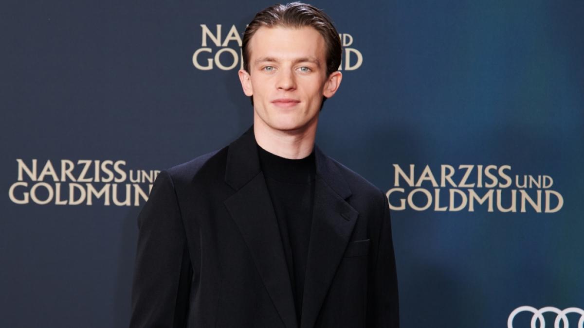 Wie tickt "Narziss und Goldmund"-Darsteller Jannis Niew&ouml;hner eigentlich privat? (Foto)