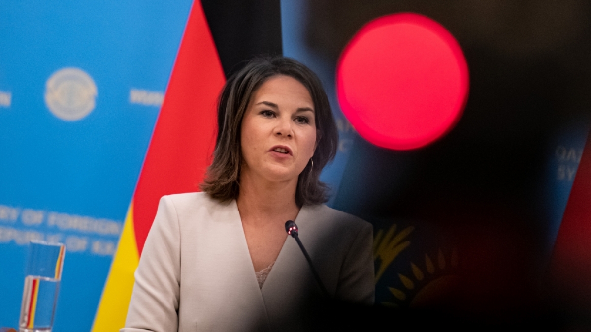 Annalena Baerbock ist im Politiker-Ranking gewaltig abgest&uuml;rzt. (Foto)
