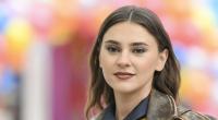 Stefanie Giesinger war in Paris ohne BH unterwegs.