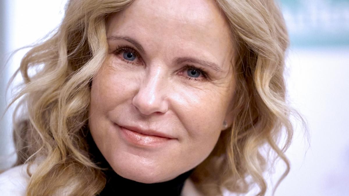RTL-Moderatorin katja Burkard hat sich beim Skifahren verletzt. (Foto)