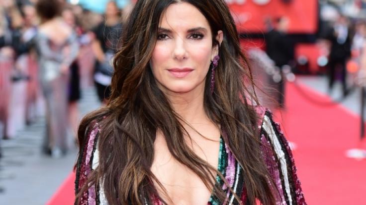 Auch Sandra Bullock sieht man ihr Alter nicht an.