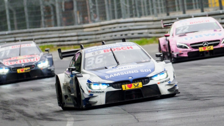 DTM-Rennfahrer Maxime Martin (RBM/Mechelen) im BMW M4 DTM (M), der österreichische DTM-Rennfahrer Lucas Auer (HWA/Affalterbach) im Mercedes-AMG C 63 DTM (r) und der deutsche DTM-Rennfahrer Marco Wittmann (RMG/Andernach) im BMW M4 DTM.