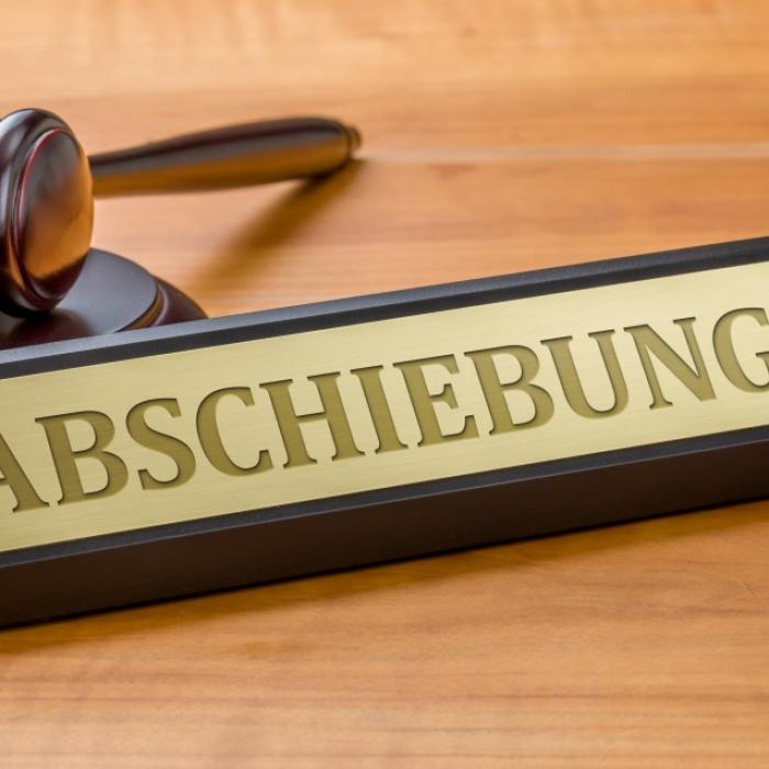 Planungschaos, Personalmangel, Datenschutz-Hürden - Insider teilt gegen Behörde aus