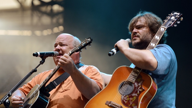 Die US-amerikanischen Sänger und Schauspieler Kyle Gass (l) und Jack Black von der Band Tenacious D.