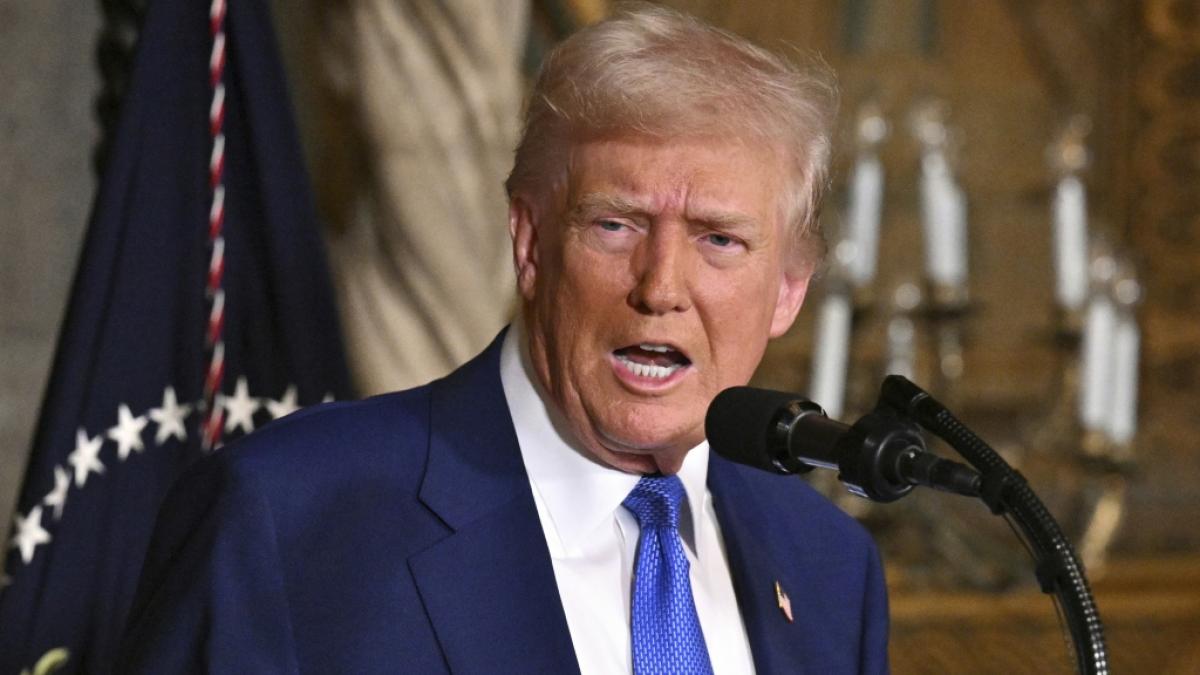 Donald Trump hat den ukrainischen Pr&auml;sidenten Wolodymyr Selenskyj zu seinem neuen Lieblingsfeind erkoren und verbal heftig angegriffen - sehr zur Freude der russischen Kreml-Propagandisten. (Foto)