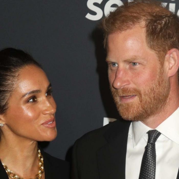 Sussexes einfach sitzengelassen - auch sie wenden sich eiskalt ab