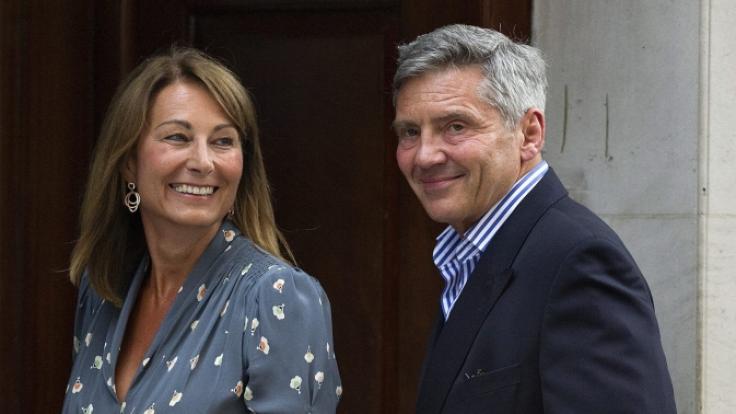 Carole und Michael Middleton am Tag der Geburt ihres ersten Enkelsohnes, Prinz George.