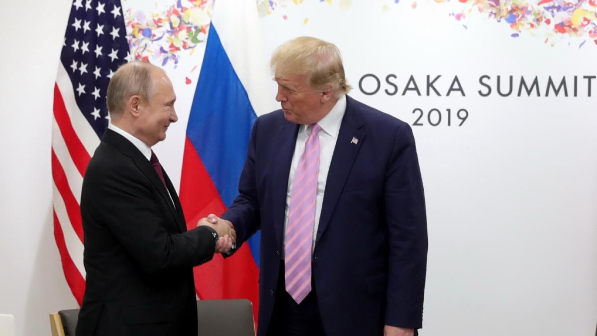 Auf pers&ouml;nlicher Ebene verstehen sich Wladimir Putin und Donald Trump gl&auml;nzend - doch der US-Pr&auml;sident macht einen schwerwiegenden Fehler, wenn es um politische Aktionen mit Russland geht. (Foto)