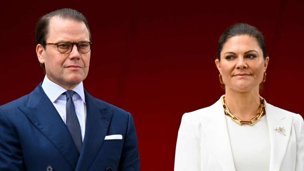 Prinz Daniel von Schweden feiert am 15. September 2023 seinen 50. Geburtstag - und sprach nun ungewohnt direkt &uuml;ber die b&ouml;sen Trennungsger&uuml;chte, die seine Ehe mit Kronprinzessin Victoria &uuml;berschatteten. (Foto)