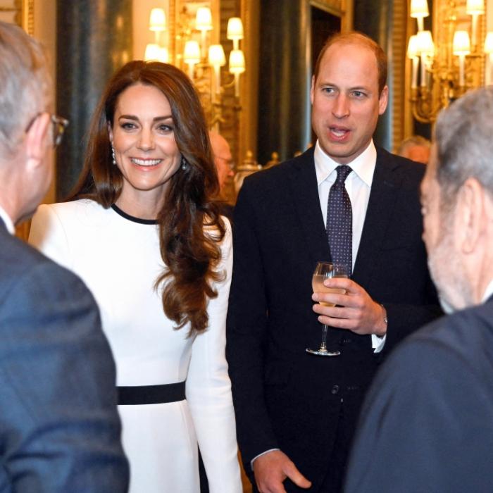 Krisen-Gespräch bei König Charles! DIESE Punkte müssen geklärt werden