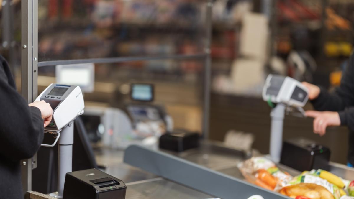 Mindestens eine Kasse in den Aldi S&uuml;d-Filialen soll k&uuml;nftig einen doppelten Warenschacht haben. (Foto)